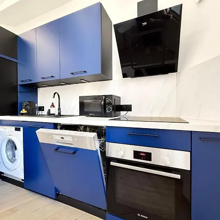 Nova - Near Sea And Beaches *